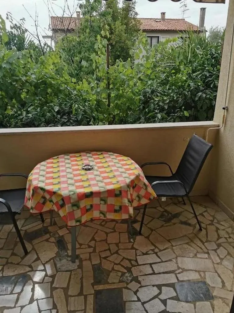 Apartments And Rooms With Parking Space Porec - 24373 Kroatien